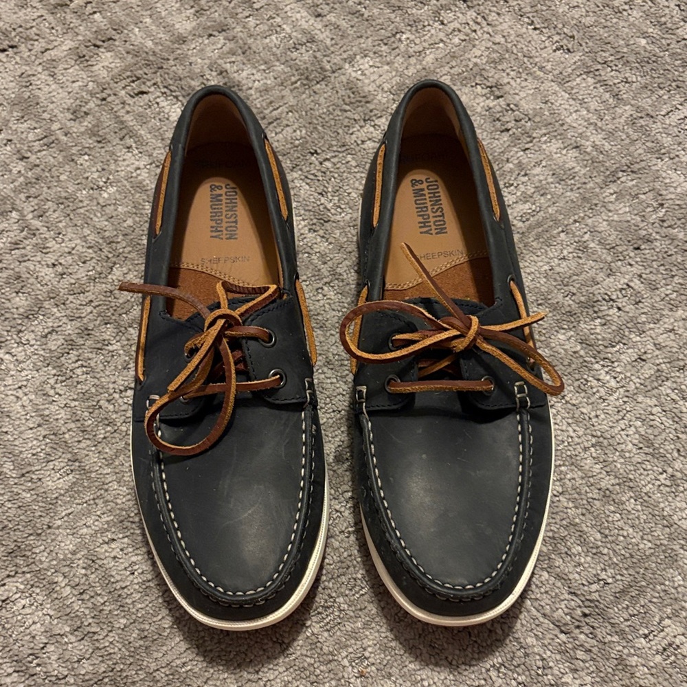 Johnston & Murphy Men's Navy and Tan Boat Shoes